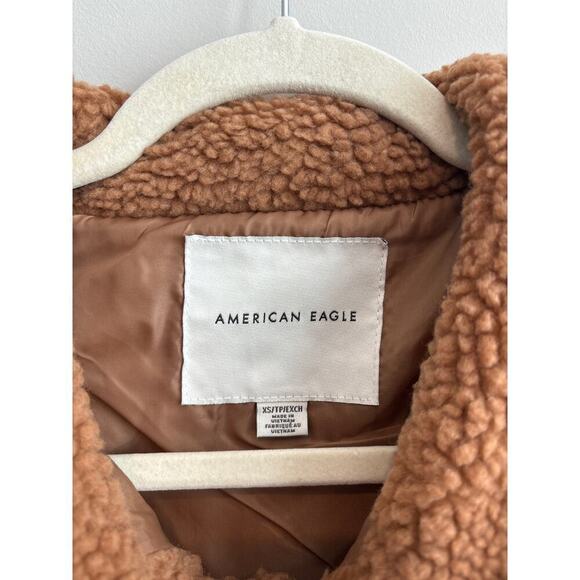 NWOT American Eagle Cropped Teddy Sherpa Jacket Brown Size XS - Picture 4 of 8